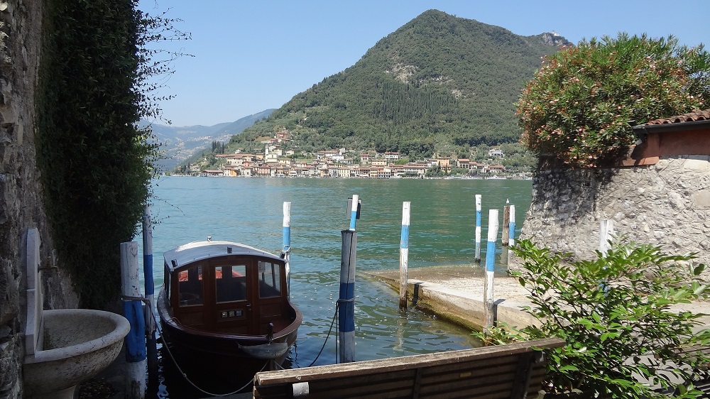 monte isola vista da Sulzano.jpg